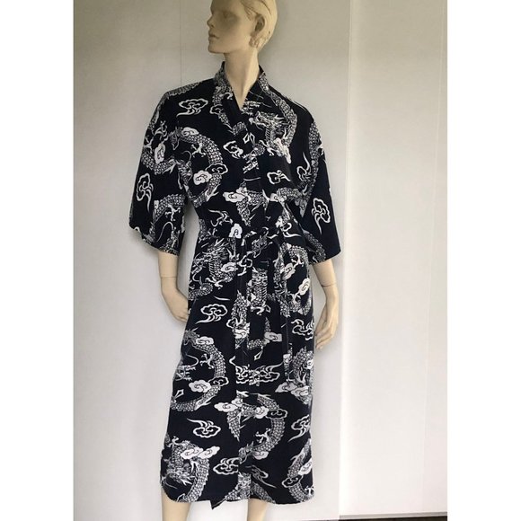 Mens Robe, Size Large, Year of the Dragon Vintage Loungewear - Picture 2 of 10